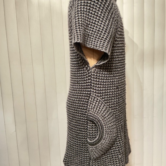 Max Studio Sweater Dress/Top – Size Large  Cowl Neck, Side Pockets  Preowned - Picture 3 of 5